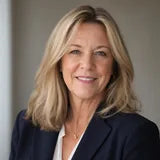 Lila C., reactivated Florida broker in Estero